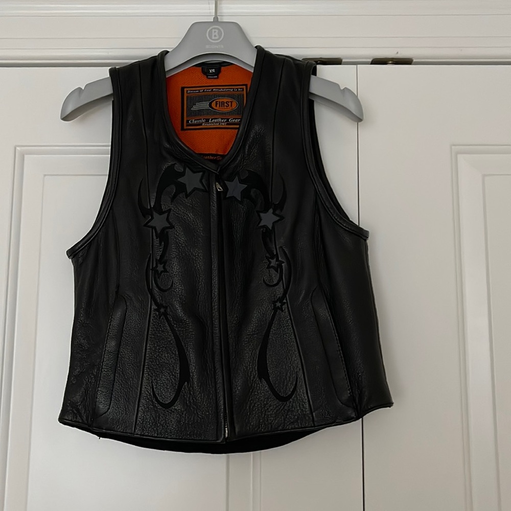 First Manufacturing Company Stardom - Women's Leather Motorcycle Vest